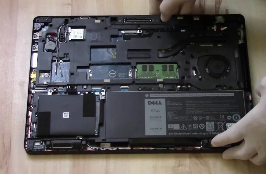 Địa Chỉ Sửa Pin Laptop Dell Inspiron 15 3552 Địa Chỉ Sửa Pin Laptop Dell Inspiron 15 3552