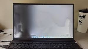 Cửa Hàng Sửa Chữa Laptop bị dính nước, vào nước Tại TPHCM