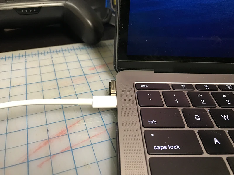 Cửa Hàng Sửa Chữa Macbook Không Nhận Sạc - Sạc Không Vào Điện Tại TPHCM
