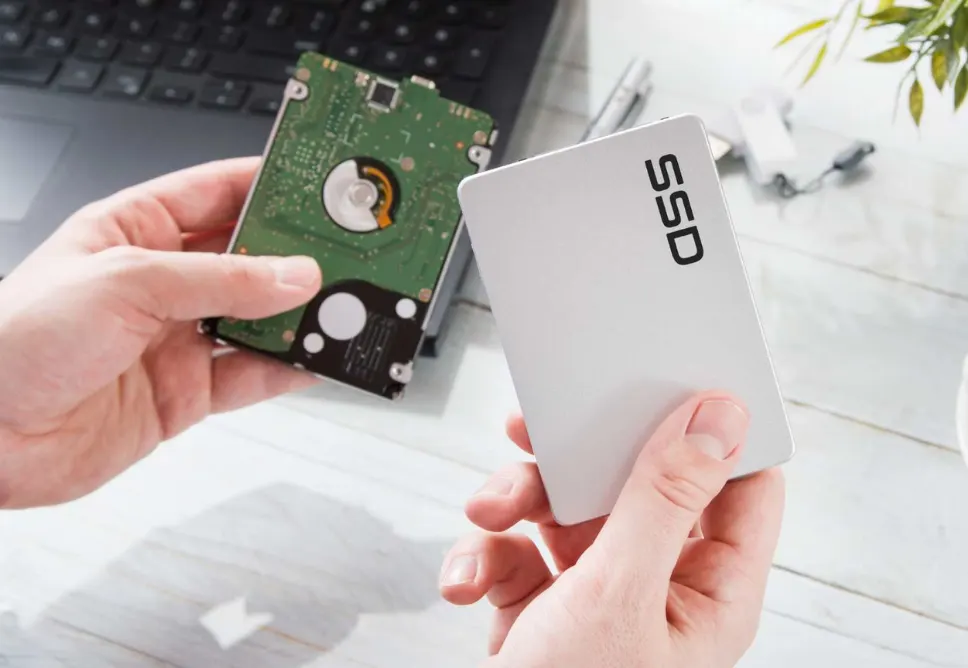 DỊch Vụ Nâng Cấp Ổ Cứng SSD Laptop – Tăng Tốc Khởi Động Máy Tại TPHCM