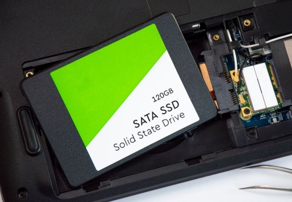 Địa Chỉ Sửa Máy Tính Bị Treo Quận 8 Uy Tín