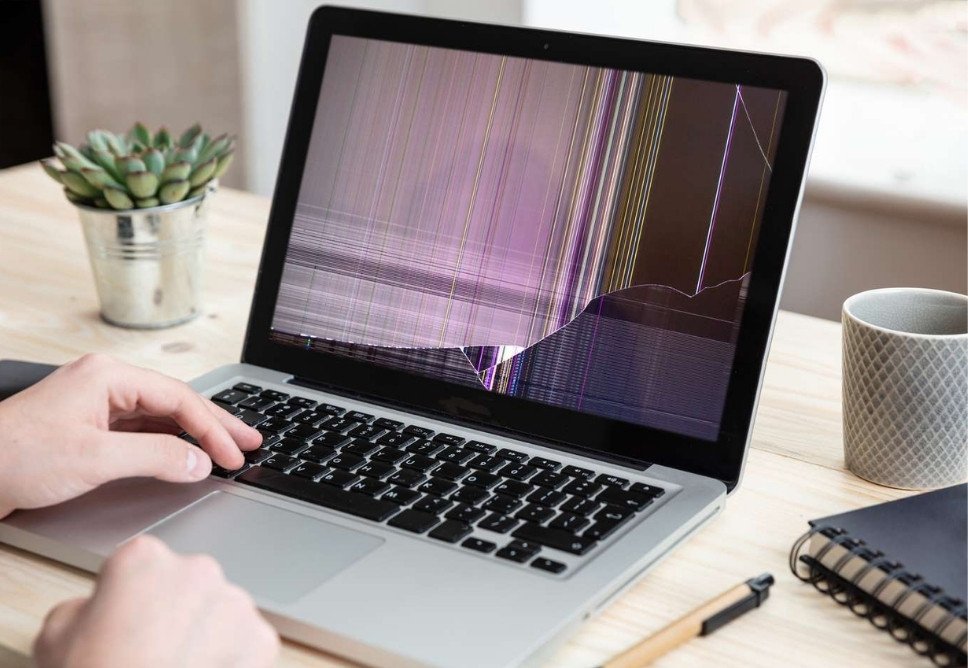 Địa Chỉ Thay Màn Hình Laptop Quận Tân Phú Gần Đây