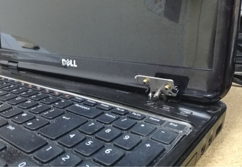 Địa Chỉ Thay Bản Lề Laptop Lấy Ngay Ở Quận Gò Vấp