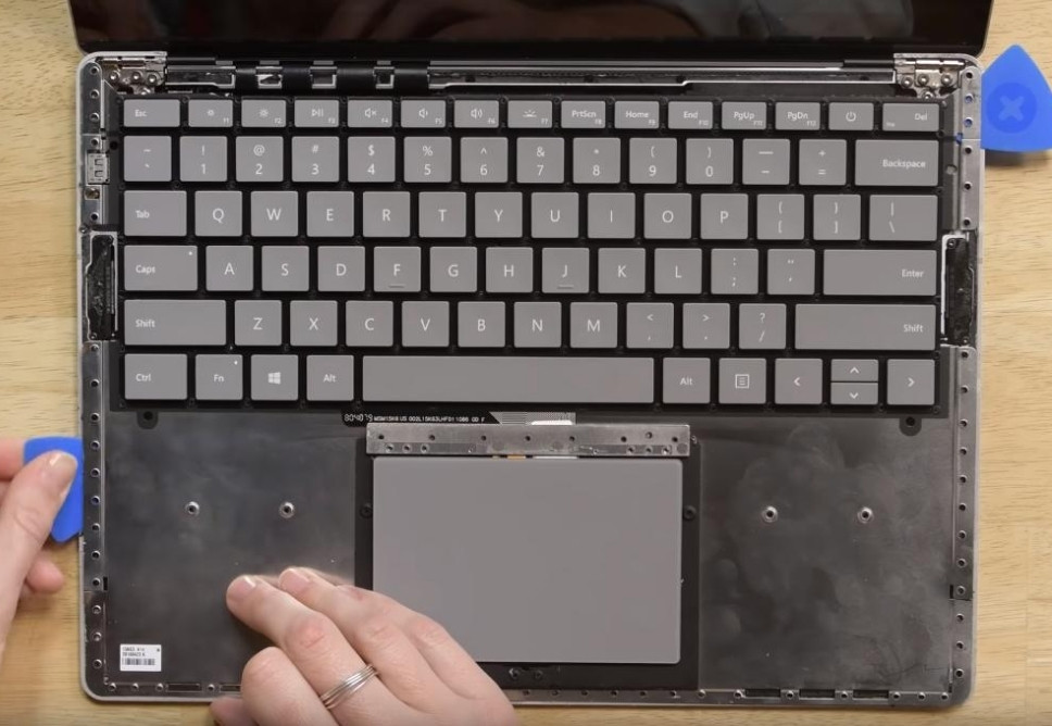 Địa Chỉ Thay Bàn Phím Surface Quận Phú Nhuận Chính Hãng