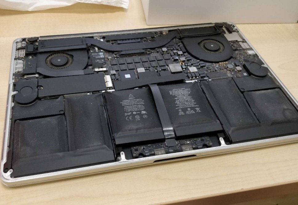 Địa Chỉ Thay Pin Laptop Chính Hãng Uy Tín Ở Quận 10