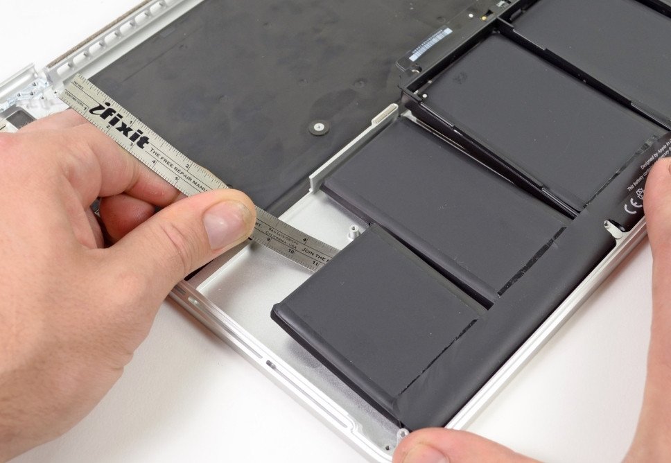 Địa Chỉ Thay Pin Macbook Quận 10 Uy Tín
