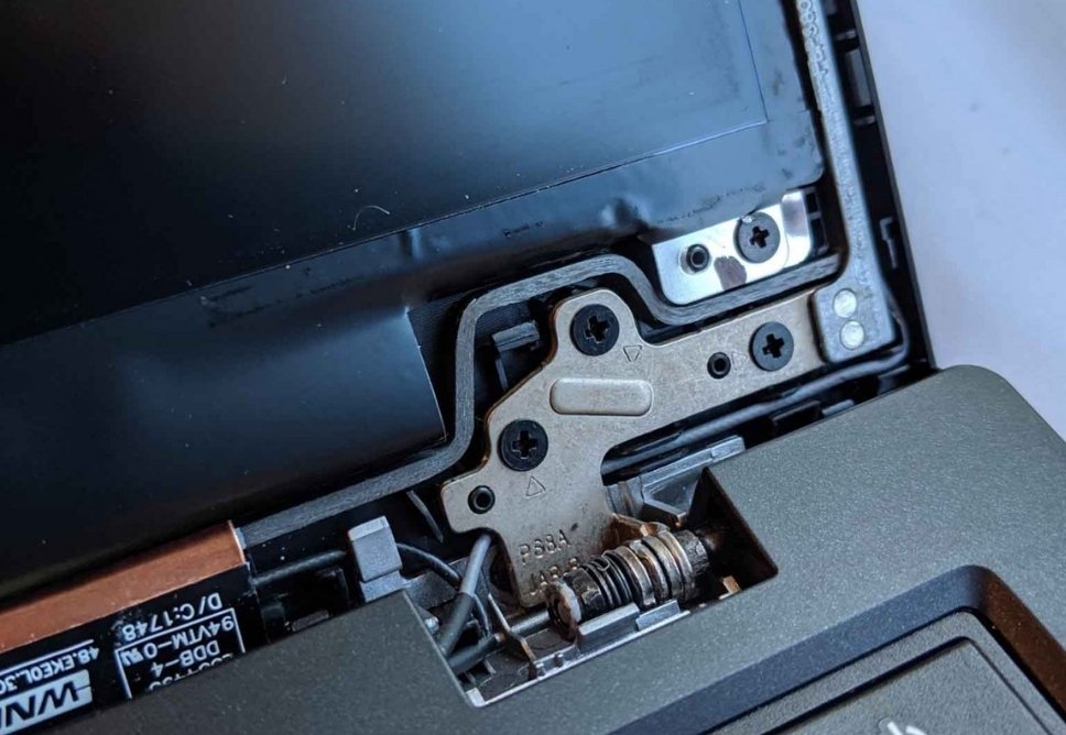 Địa Chỉ Thay Bản Lề Macbook Quận Gò Vấp Chính Hãng