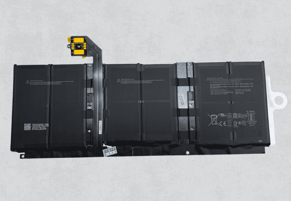 Địa Chỉ Thay Pin Surface Nhanh Chóng Tại TPHCM