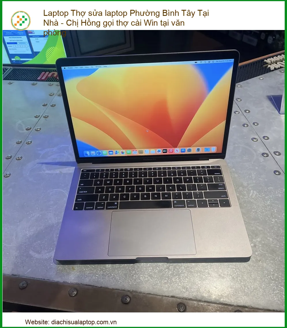 Dịch Vụ Cài Win Laptop Tận Nơi Phường Bình Tây: Giải Pháp Tối Ưu Cho Chị Hồng Tại Văn Phòng