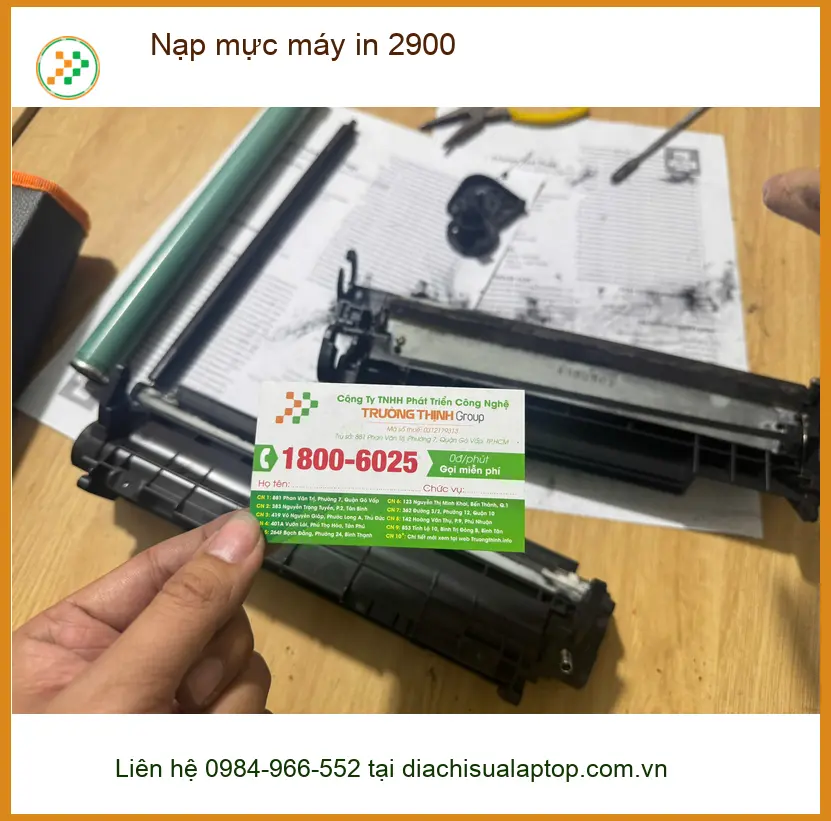 Anh Phúc kiểm tra dịch vụ nạp mực máy in 2900 Quận Tân Bình giá rẻ ảnh thực tế 2