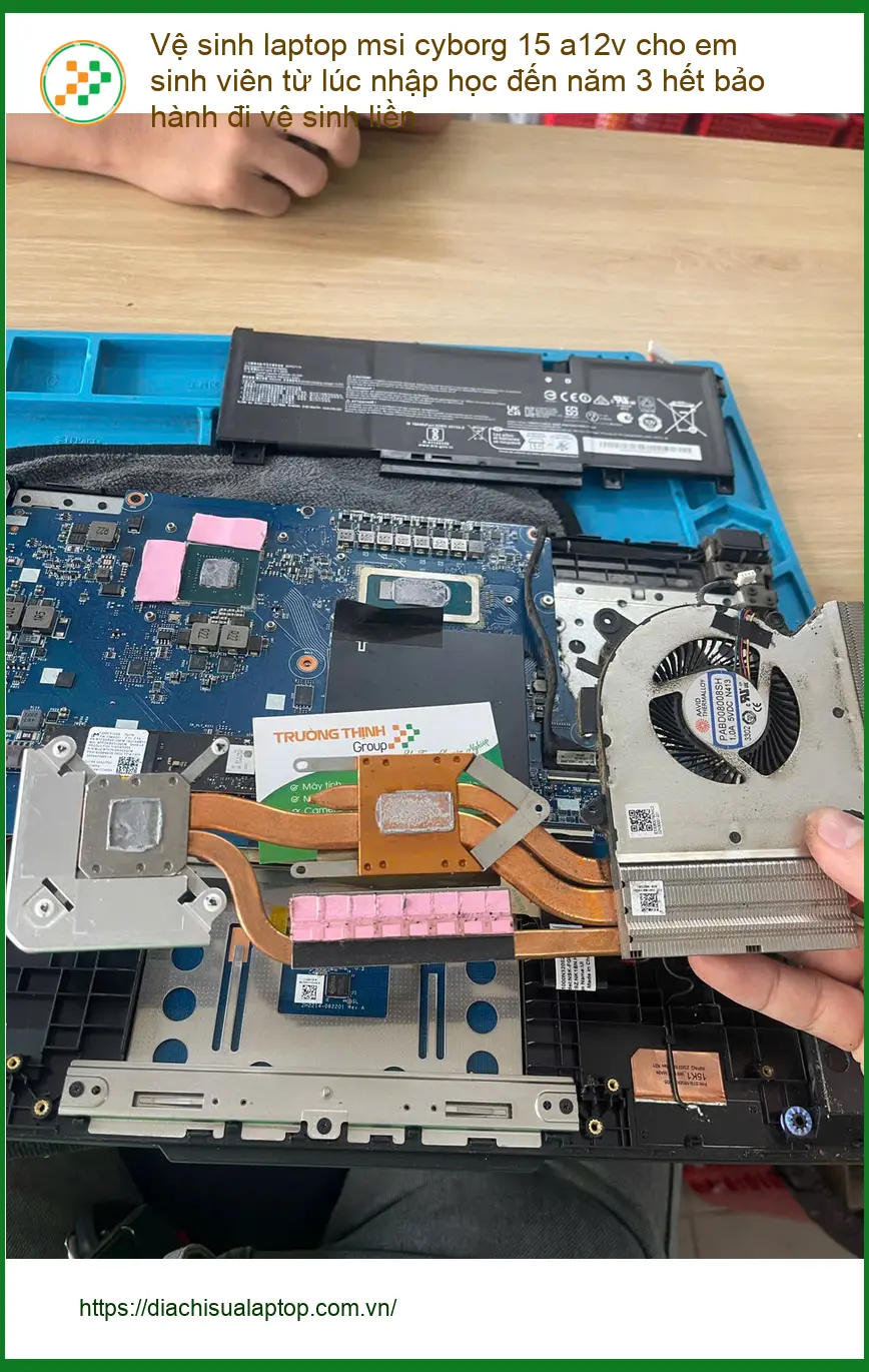 Em Khánh Vy sinh viên tìm chỗ vệ sinh laptop msi cyborg 15 a12v Quận Phú Nhuận hết bảo hành ảnh thực tế 1