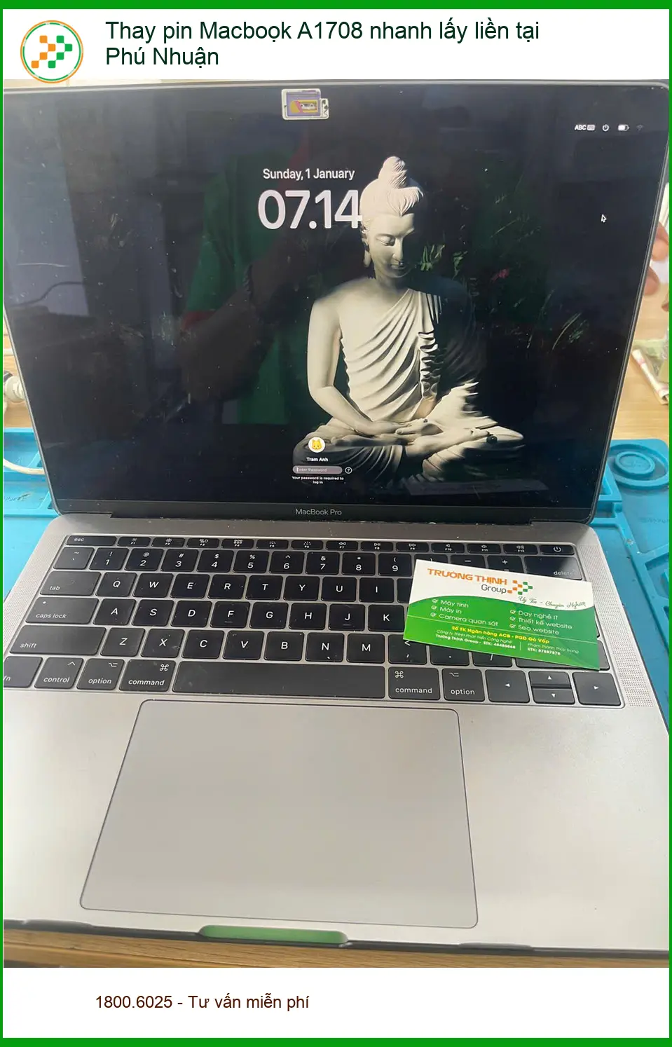Chị Thanh biên tập viên tìm chỗ thay pin Macboọk A1708 nhanh lấy liền ở Phú Nhuận ảnh thực tế 1
