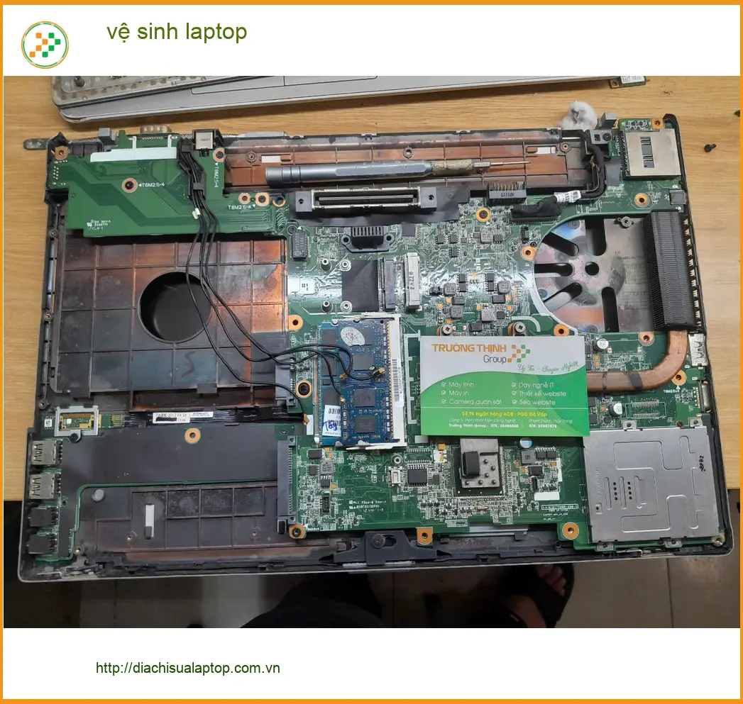 Anh Quân nhân viên IT tìm Dịch vụ vệ sinh laptop Quận Thủ Đức - Tiết kiệm thời gian ảnh thực tế 1