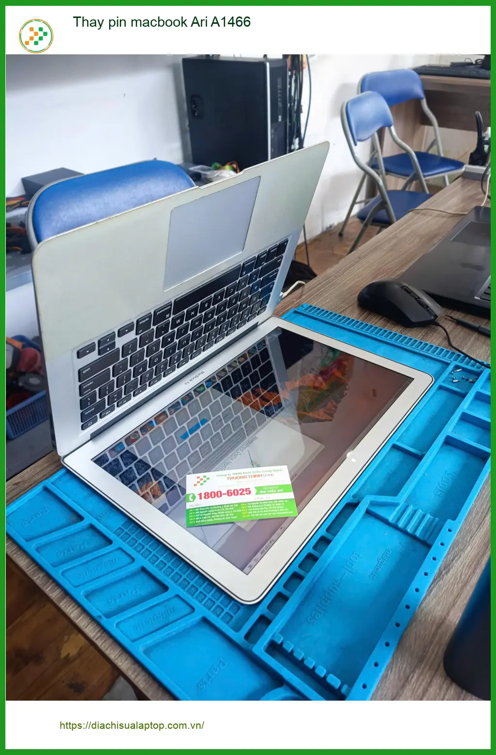 Anh Đạt nhân viên văn phòng tìm địa điểm thay pin macbook Ari A1466 Quận Tân Phú ảnh thực tế 2