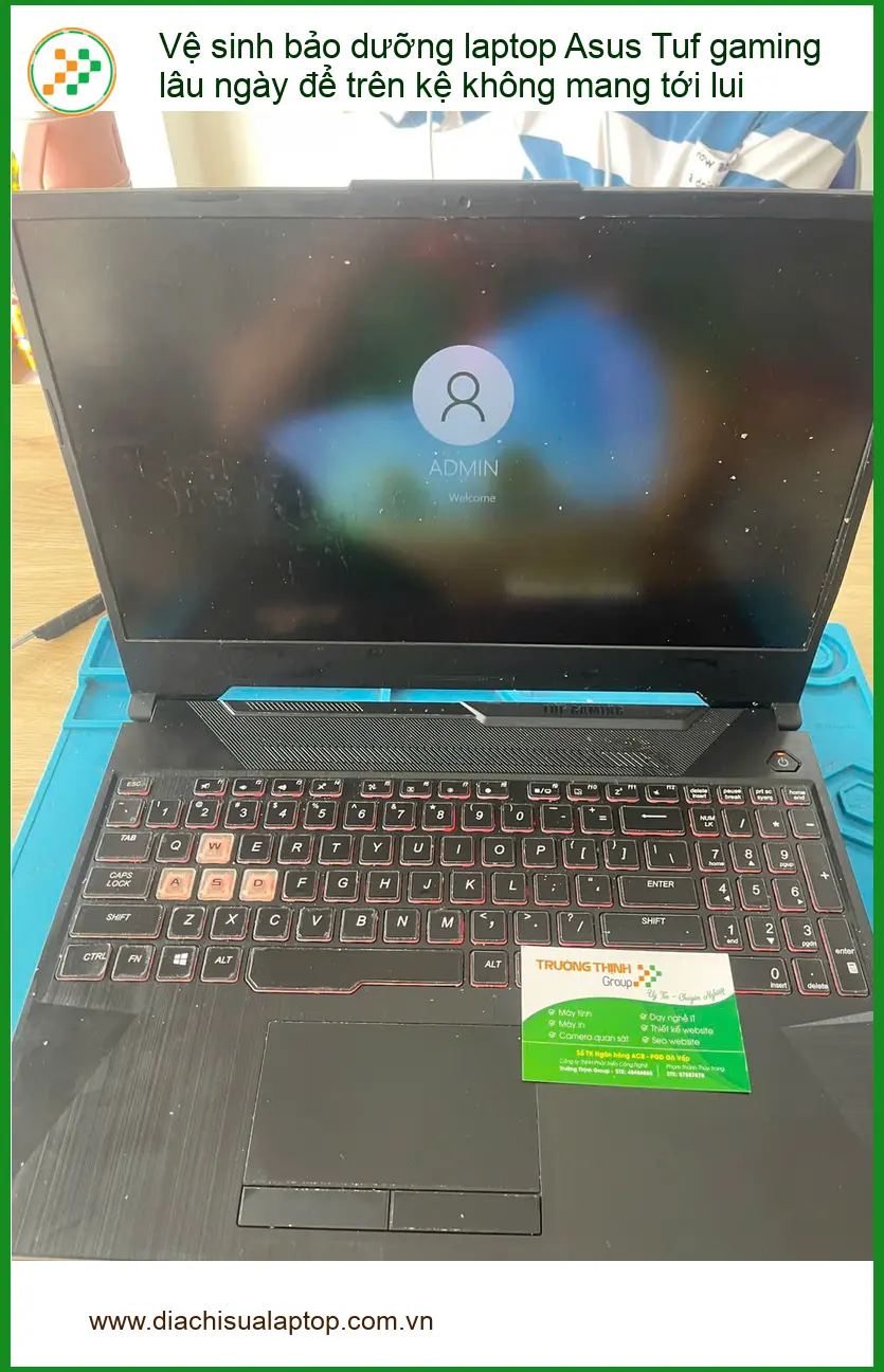 Chú Đức kiến trúc sư vệ sinh laptop Asus Tuf gaming Quận Phú Nhuận ảnh thực tế 1