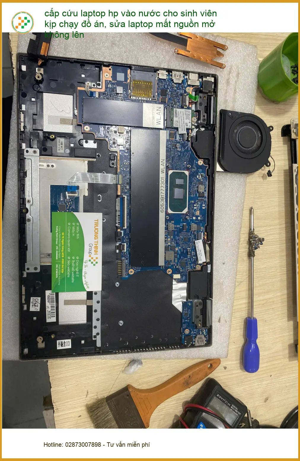 Cô Ngọc sinh viên năm cuối lo laptop HP vào nước mất nguồn Q. Bình Thạnh ảnh thực tế 2