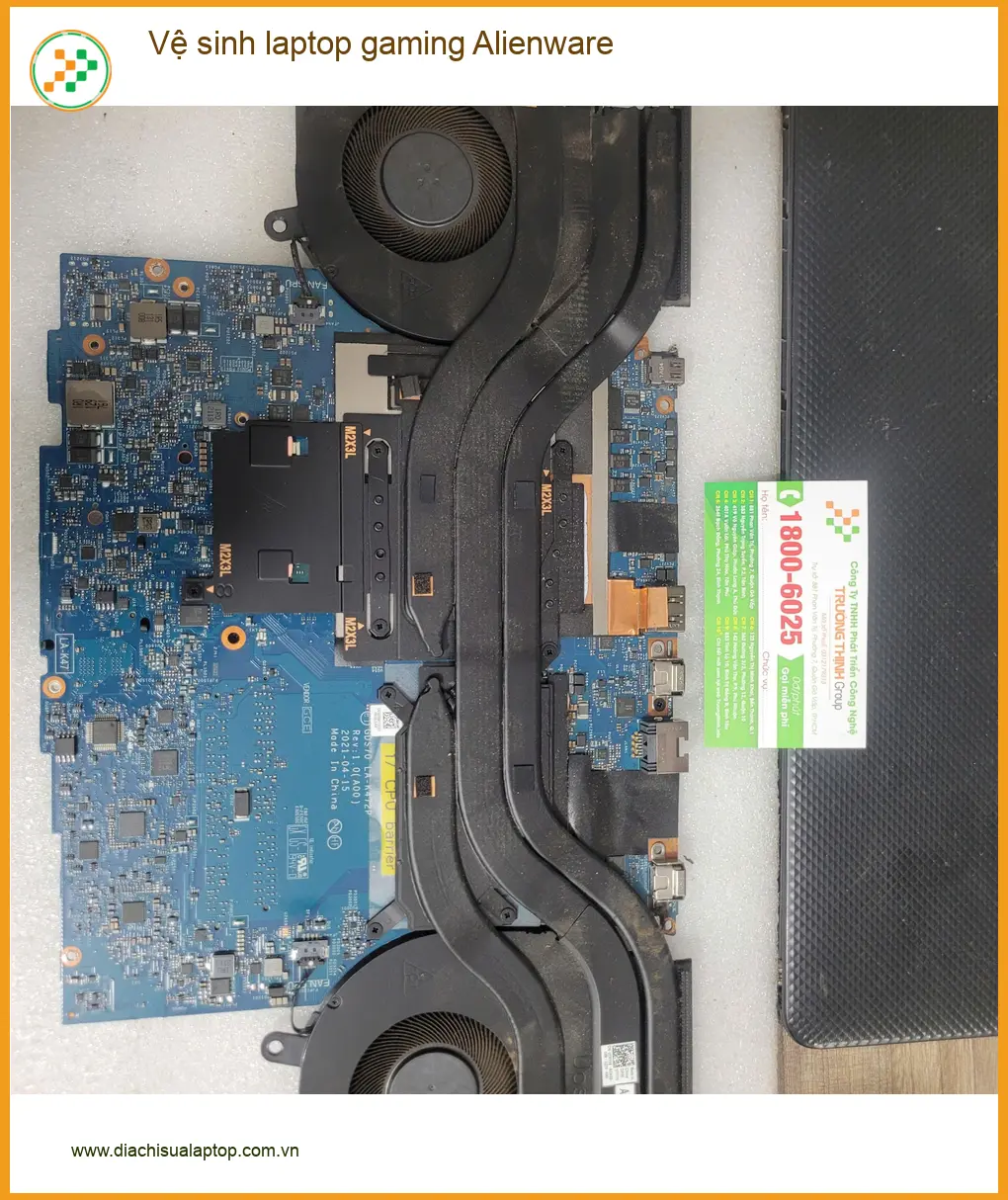 Anh Hưng kỹ sư review chỗ vệ sinh laptop gaming Alienware Quận Tân Bình lấy liền ảnh thực tế 1